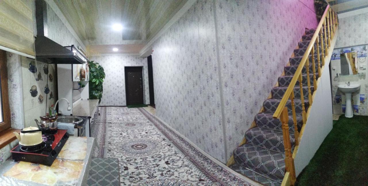 Cottage house Chimgan Екстер'єр фото